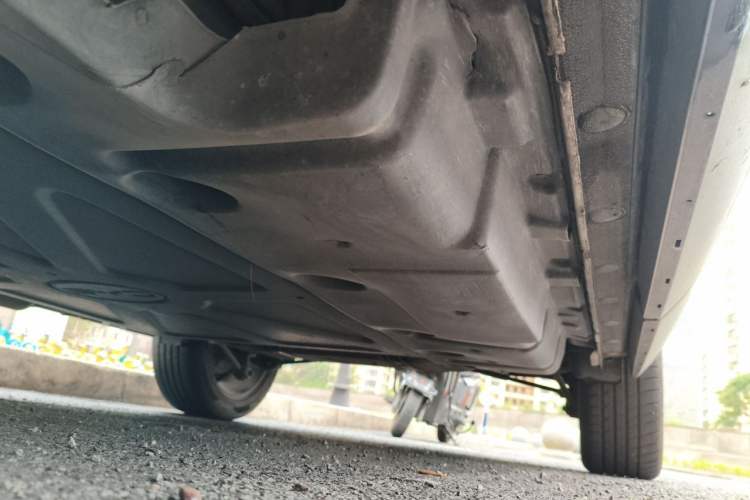 Used BYD Song PLUS New Energy 2021 DM-i 110KM Flagship PLUS Chassis Front Left