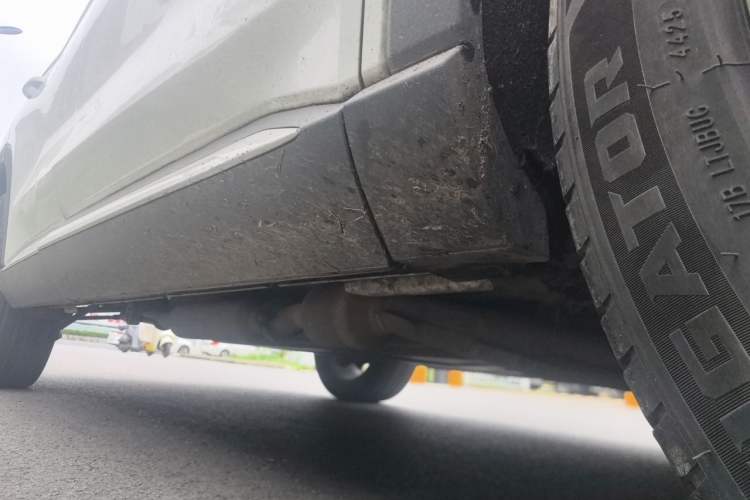 Used BYD Song PLUS New Energy 2021 DM-i 110KM Flagship Model Chassis Front Right