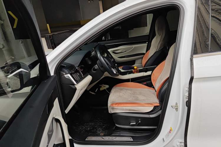 Used BYD Song PLUS New Energy 2021 DM-i 110KM Flagship PLUS Driver Seat