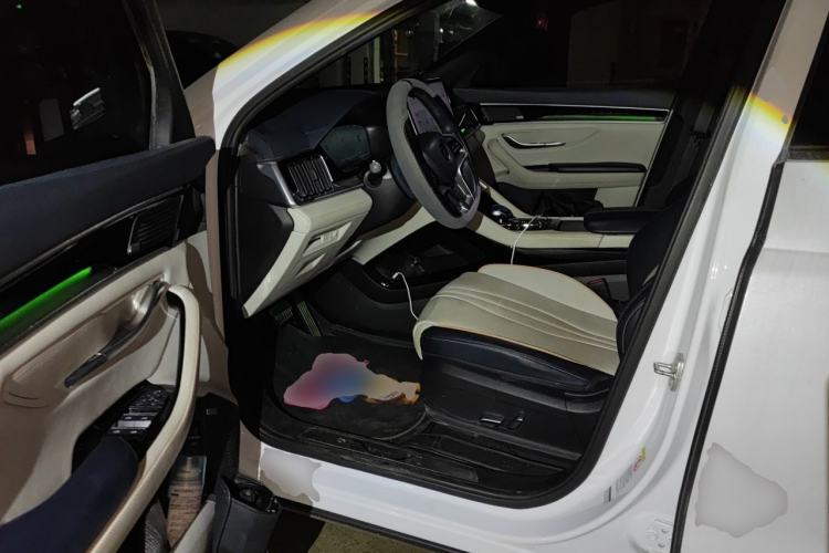 Used BYD Song PLUS New Energy 2021 DM-i 110KM Flagship PLUS Driver Seat