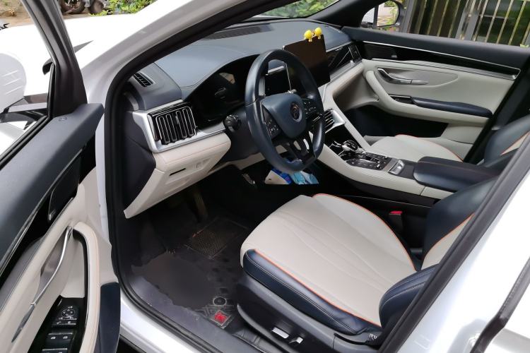 Used BYD Song PLUS New Energy 2021 DM-i 110KM Flagship Model Driver Seat