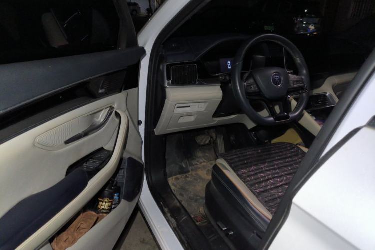Used BYD Song PLUS New Energy 2021 DM-i 110KM Flagship Model Driver Seat
