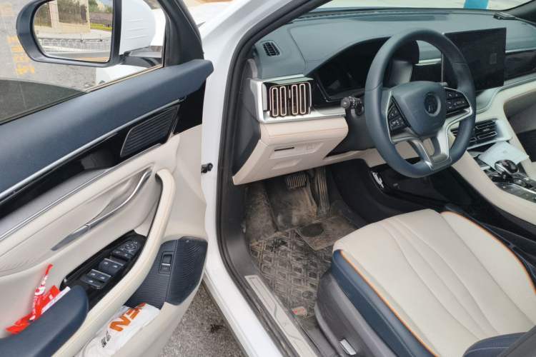 Used BYD Song PLUS New Energy 2021 DM-i 110KM Flagship PLUS Driver Seat