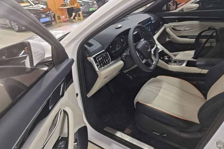 Used BYD Song PLUS New Energy 2021 EV Flagship Model Driver Seat