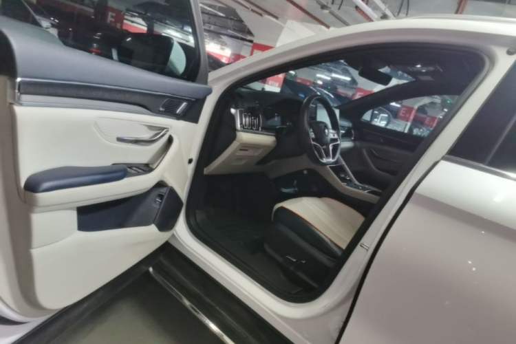 Used BYD Song PLUS New Energy 2021 EV Flagship Model Driver Seat