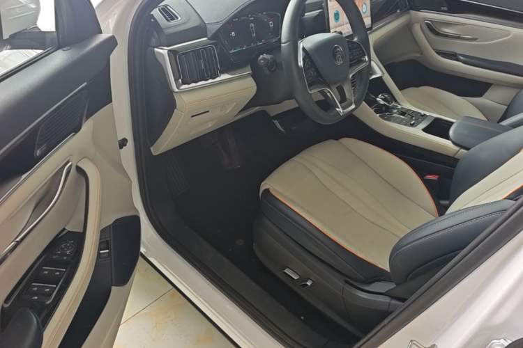Used BYD Song PLUS New Energy 2021 DM-i 51KM Prestige Model Driver Seat
