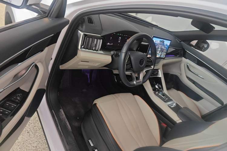 Used BYD Song PLUS New Energy 2021 DM-i 51KM Prestige Model Driver Seat