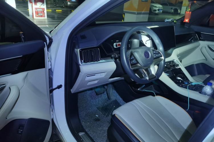 Used BYD Song PLUS New Energy 2021 DM-i 110KM Flagship PLUS Driver Seat