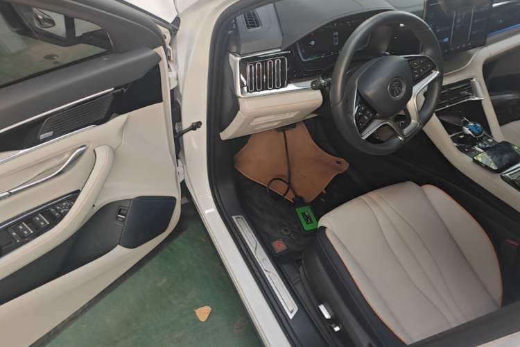 Used BYD Song PLUS New Energy 2021 DM-i 110KM Flagship PLUS Driver Seat