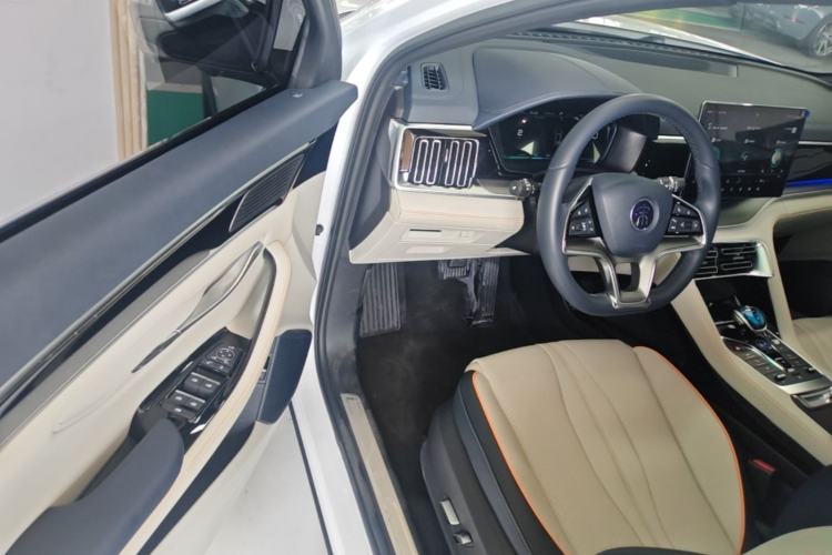Used BYD Song PLUS New Energy 2021 DM-i 110KM Flagship PLUS Driver Seat
