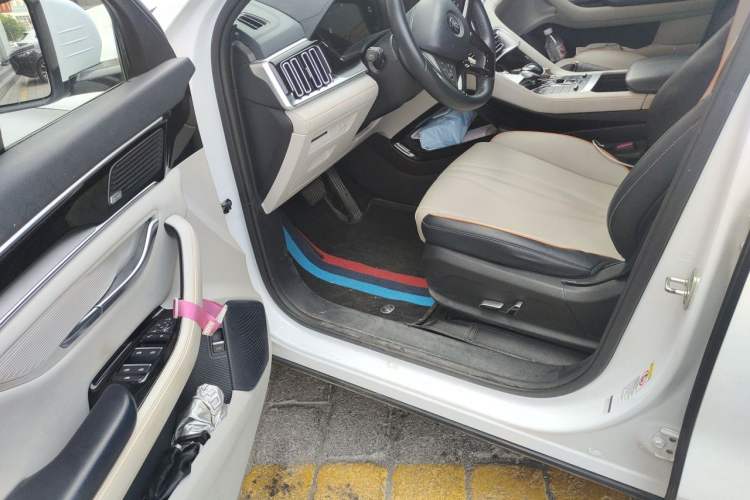 Used BYD Song PLUS New Energy 2021 DM-i 110KM Flagship Model Driver Seat