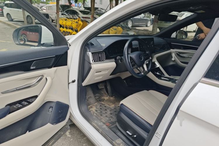 Used BYD Song PLUS New Energy 2021 DM-i 51KM Prestige Model Driver Seat