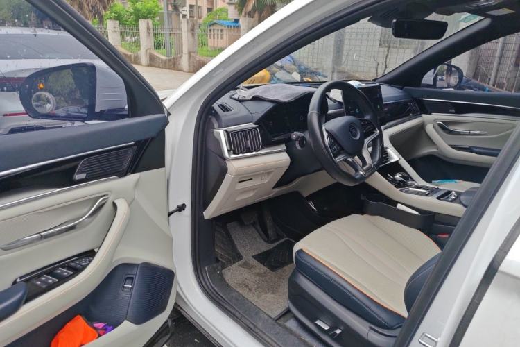 Used BYD Song PLUS New Energy 2021 DM-i 110KM Flagship Model Driver Seat