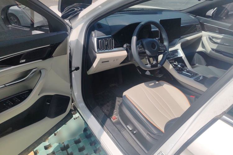 Used BYD Song PLUS New Energy 2021 DM-i 110KM Flagship Model Driver Seat