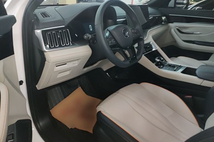 Used BYD Song PLUS New Energy 2021 DM-i 110KM Flagship Model Driver Seat