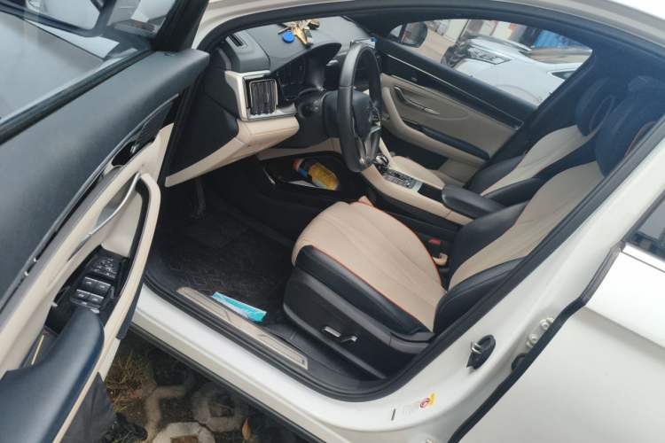 Used BYD Song PLUS New Energy 2021 DM-i 110KM Flagship PLUS Driver Seat