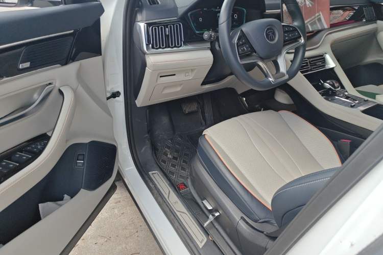 Used BYD Song PLUS New Energy 2021 DM-i 110KM Flagship PLUS Driver Seat
