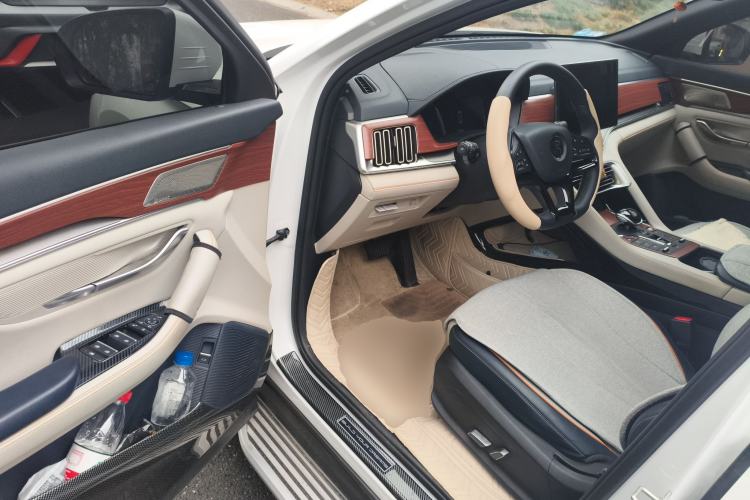 Used BYD Song PLUS New Energy 2021 DM-i 110KM Flagship Model Driver Seat