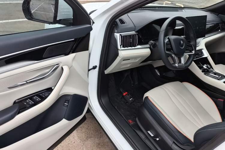 Used BYD Song PLUS New Energy 2021 DM-i 51KM Prestige Model Driver Seat