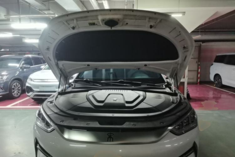 Used BYD Song PLUS New Energy 2021 EV Flagship Model Engine Bay