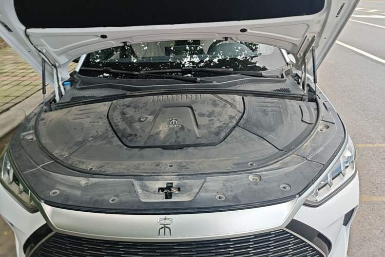 Used BYD Song PLUS New Energy 2021 DM-i 110KM Flagship PLUS Engine Bay