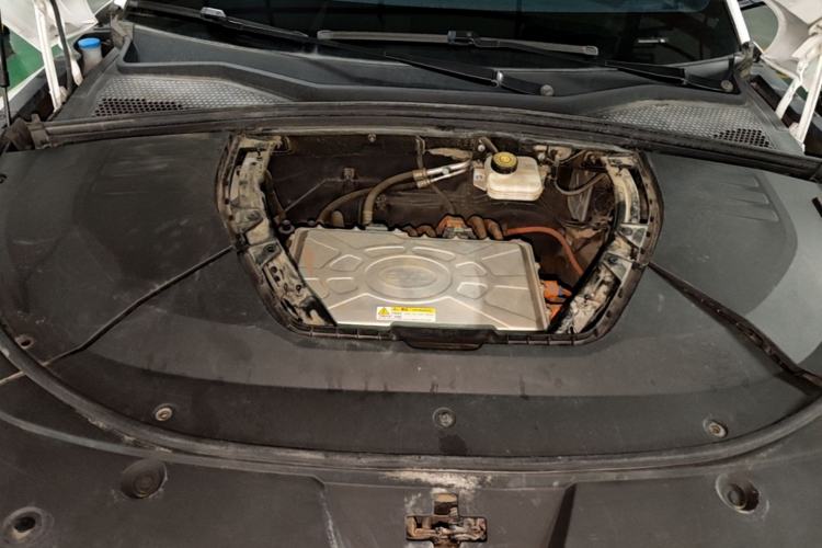 Used BYD Song PLUS New Energy 2021 EV Flagship Model Engine Bay
