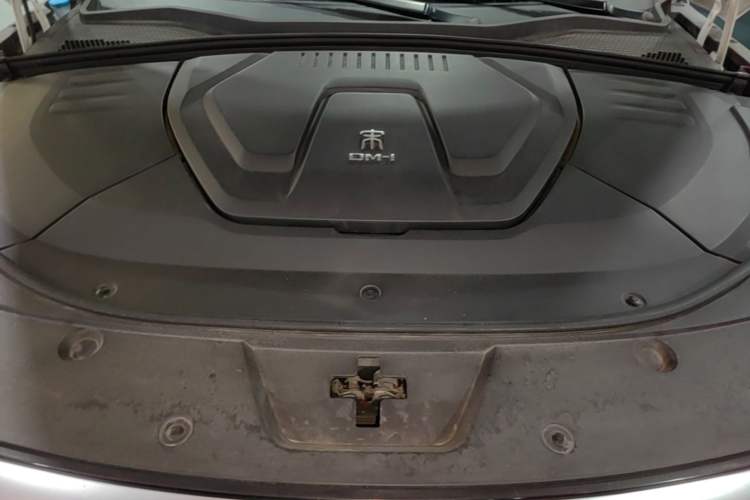 Used BYD Song PLUS New Energy 2021 DM-i 51KM Prestige Model Engine Bay