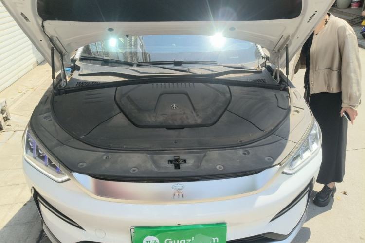 Used BYD Song PLUS New Energy 2021 EV Flagship Model Engine Bay