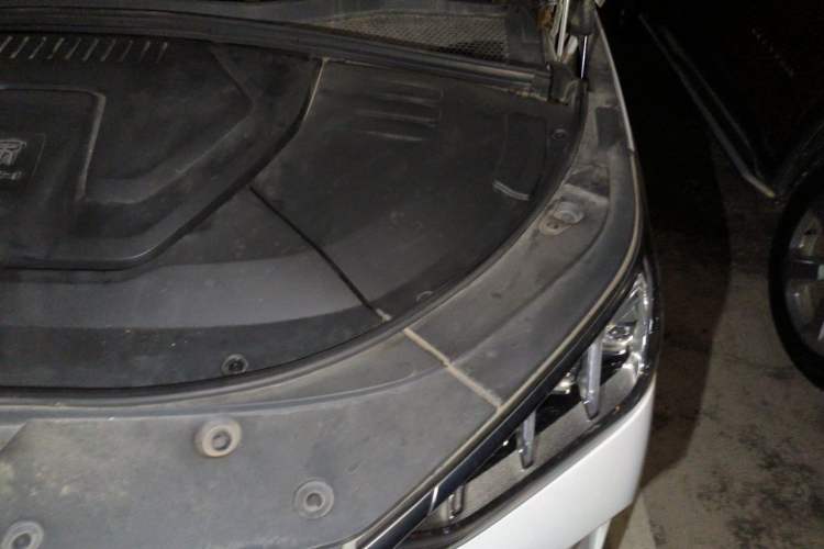 Used BYD Song PLUS New Energy 2021 DM-i 110KM Flagship Model Engine Bay Left