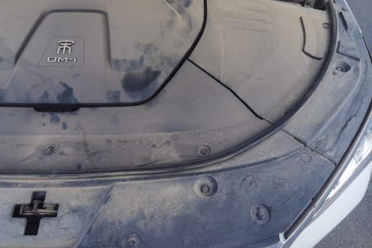Used BYD Song PLUS New Energy 2021 DM-i 110KM Flagship Model Engine Bay Left