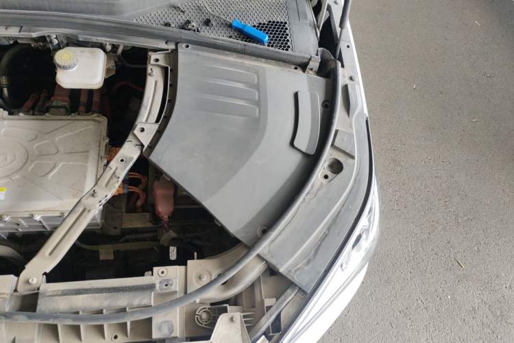 Used BYD Song PLUS New Energy 2021 EV Deluxe Model Engine Bay Left