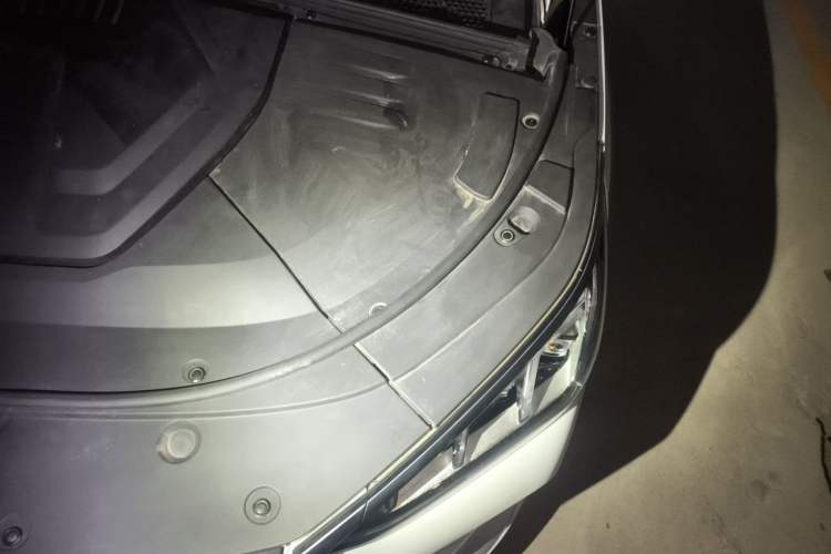 Used BYD Song PLUS New Energy 2021 DM-i 110KM Flagship PLUS Engine Bay Left
