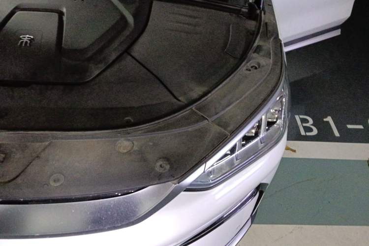 Used BYD Song PLUS New Energy 2021 EV Deluxe Model Engine Bay Left
