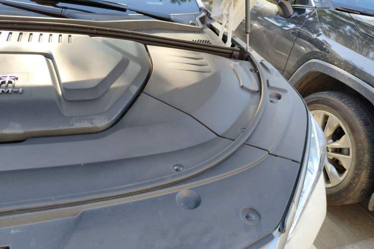 Used BYD Song PLUS New Energy 2021 DM-i 110KM Flagship PLUS Engine Bay Left