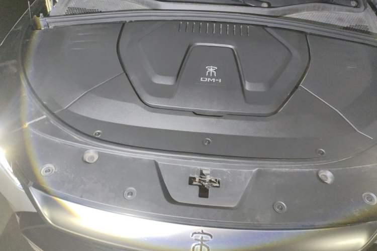 Used BYD Song PLUS New Energy 2021 DM-i 110KM Flagship PLUS Engine Bay