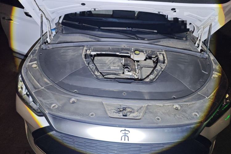 Used BYD Song PLUS New Energy 2021 DM-i 110KM Flagship PLUS Engine Bay