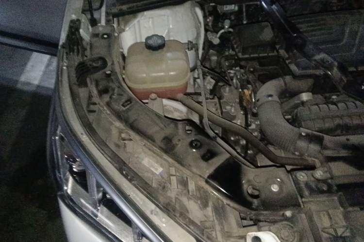 Used BYD Song PLUS New Energy 2021 DM-i 110KM Flagship PLUS Engine Bay Right