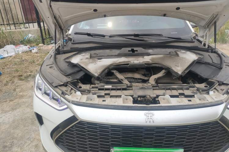 Used BYD Song PLUS New Energy 2021 DM-i 51KM Prestige Model Engine Bay Right