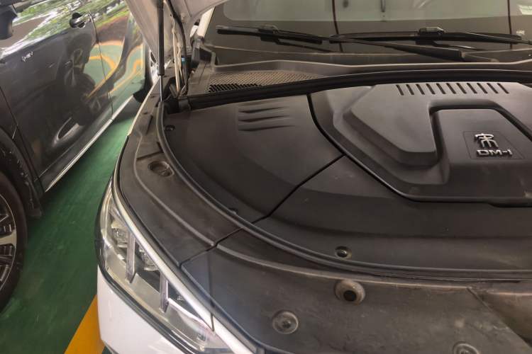 Used BYD Song PLUS New Energy 2021 DM-i 110KM Flagship PLUS Engine Bay Right
