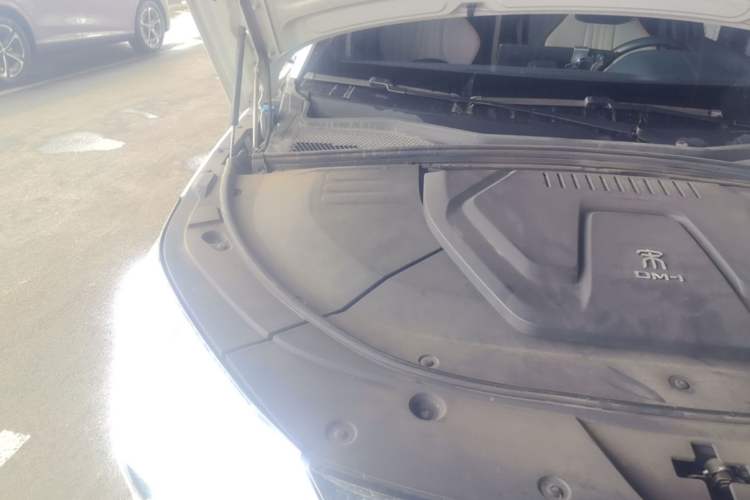Used BYD Song PLUS New Energy 2021 DM-i 51KM Prestige Model Engine Bay Right