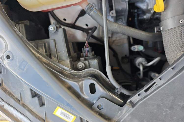 Used BYD Song PLUS New Energy 2021 DM-i 51KM Prestige Model Engine Bay Right