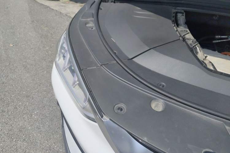 Used BYD Song PLUS New Energy 2021 EV Deluxe Model Engine Bay Right
