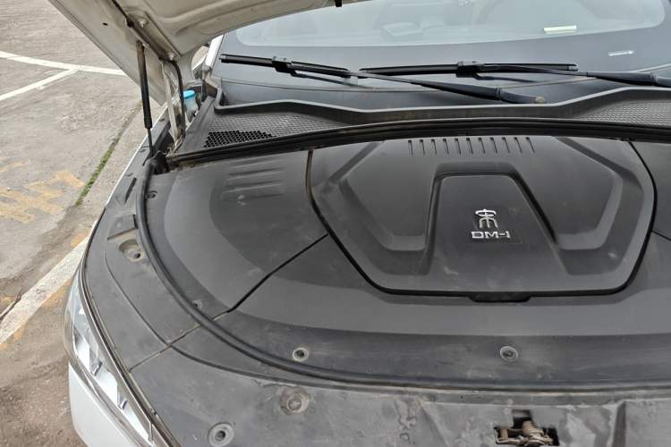 Used BYD Song PLUS New Energy 2021 DM-i 110KM Flagship Model Engine Bay Right