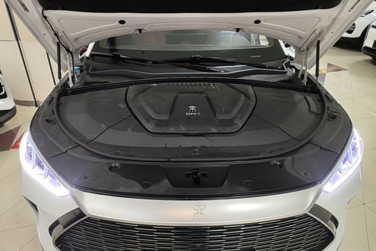 Used BYD Song PLUS New Energy 2021 DM-i 100KM Four-Wheel Drive Flagship PLUS Engine Bay