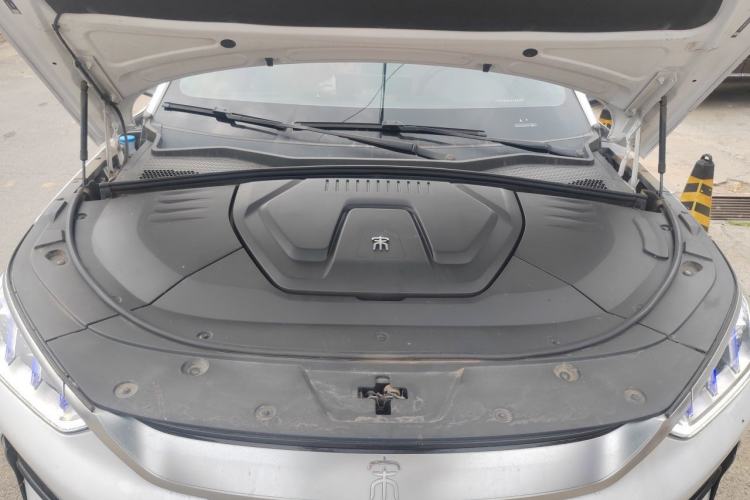 Used BYD Song PLUS New Energy 2021 EV Flagship Model Engine Bay