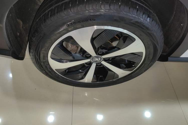 Used BYD Song PLUS New Energy 2021 DM-i 110KM Flagship PLUS Exterior 2