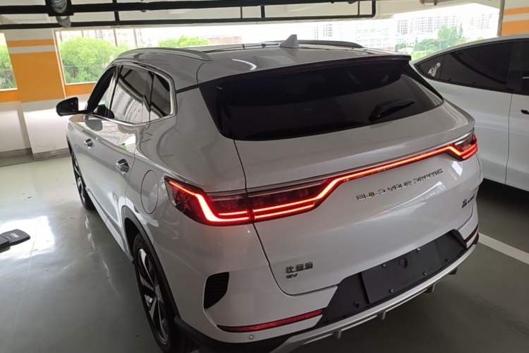 Used BYD Song PLUS New Energy 2021 EV Deluxe Model Exterior 2