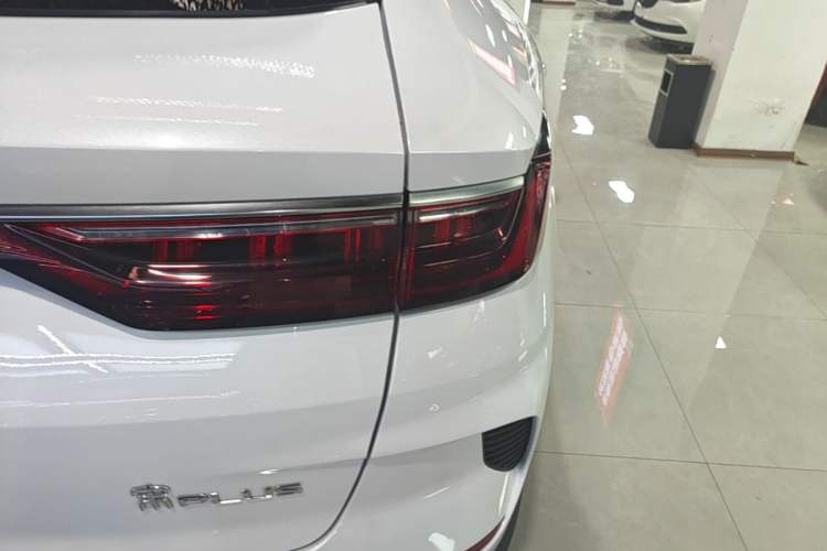 Used BYD Song PLUS New Energy 2021 DM-i 51KM Prestige Model Exterior 3