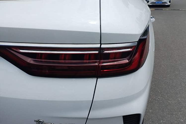 Used BYD Song PLUS New Energy 2021 DM-i 110KM Flagship PLUS Exterior 3