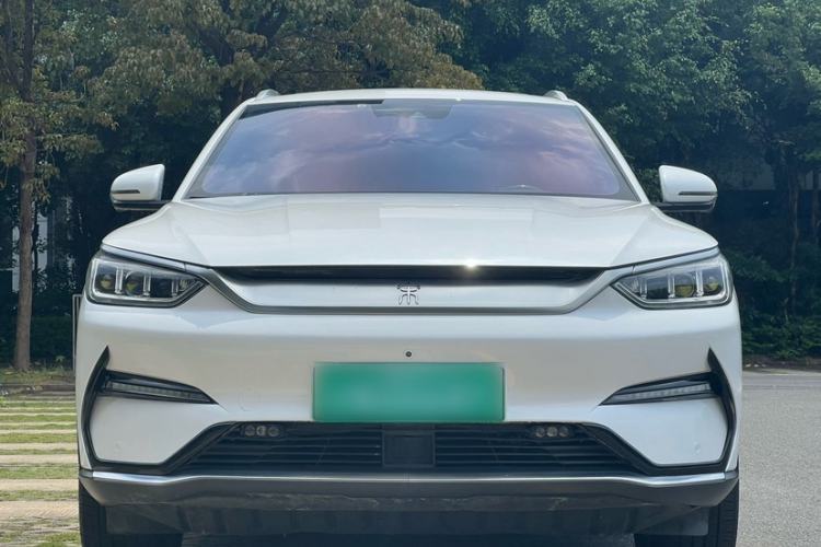 Used BYD Song PLUS New Energy 2021 EV Flagship Model Exterior 4